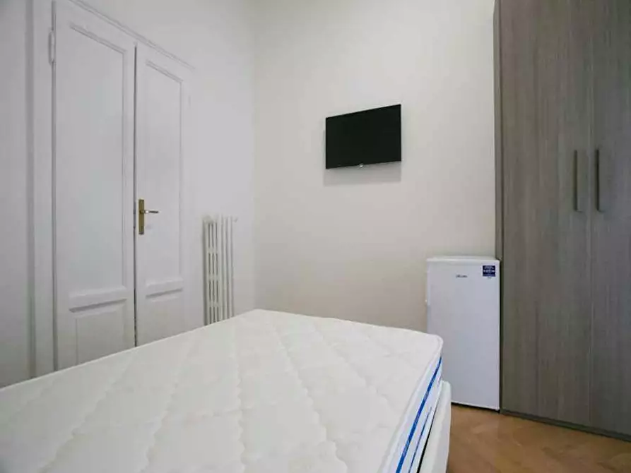 Immagine 2 di Camera in affitto  in Piazza Maria Adelaide di Savoia a Milano