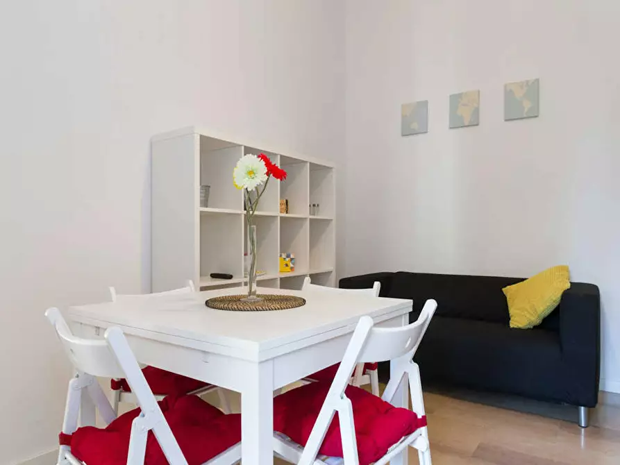 Immagine 10 di Camera in affitto  in Via Salvatore Barzilai a Milano