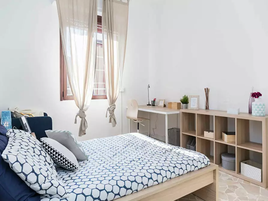 Immagine 2 di Camera in affitto  in Largo Cavalieri di Malta a Milano