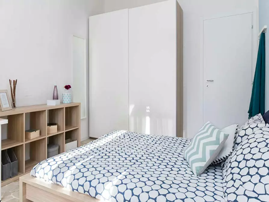 Immagine 3 di Camera in affitto  in Largo Cavalieri di Malta a Milano