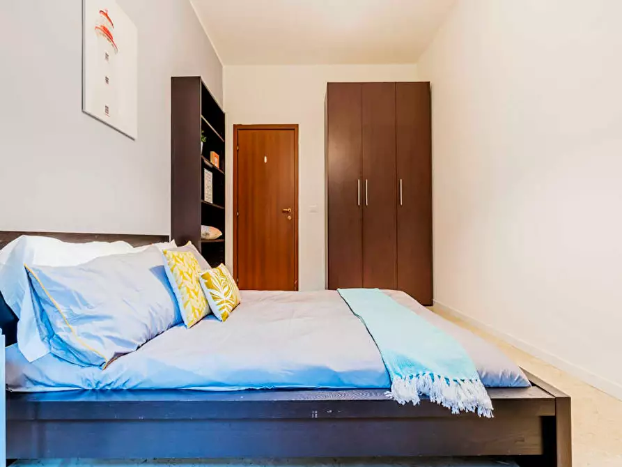 Immagine 1 di Camera in affitto  in Via Andrea Solari a Milano