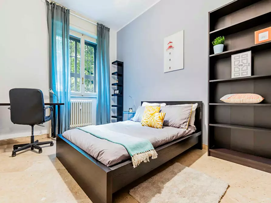 Immagine 4 di Camera in affitto  in Via Andrea Solari a Milano