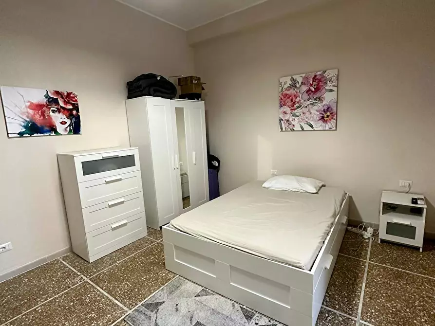 Immagine 5 di Camera in affitto  in Via Cesare Rasponi a Roma