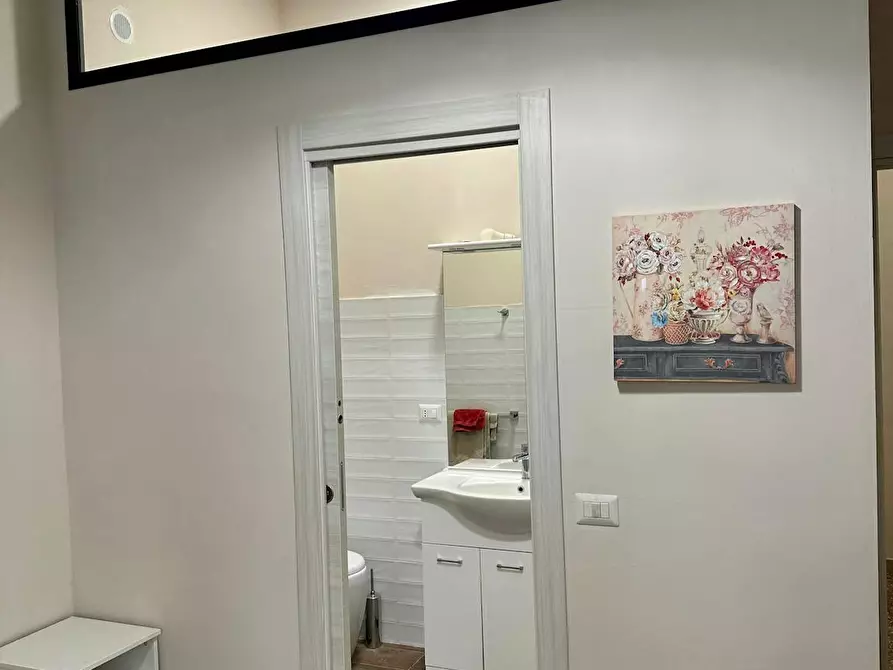 Immagine 5 di Camera in affitto  in Via Cesare Rasponi a Roma