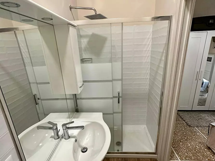 Immagine 7 di Camera in affitto  in Via Cesare Rasponi a Roma