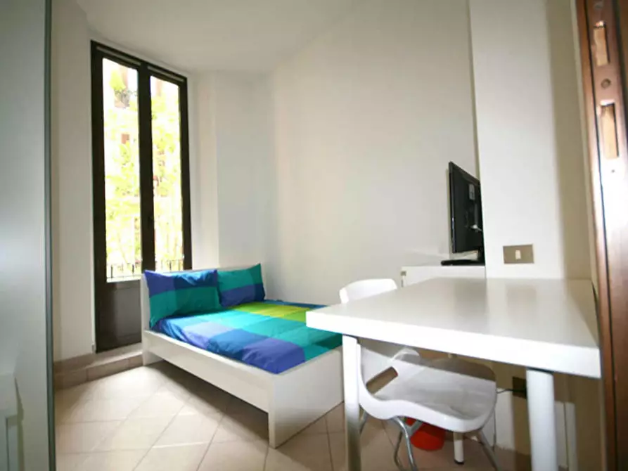 Immagine 2 di Camera in affitto  in Via Augusto Anfossi a Milano