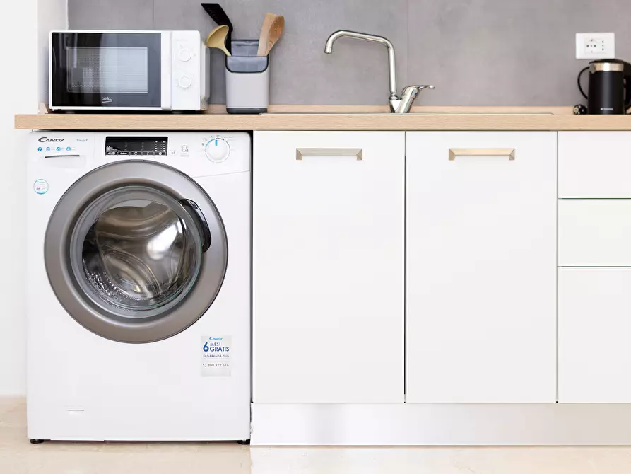 Immagine 10 di Appartamento in affitto  in Via San Carlo a Bologna