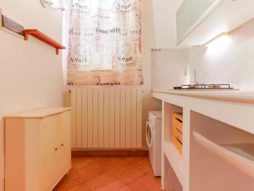 Immagine 9 di Appartamento in affitto  in Via Mirasole a Bologna