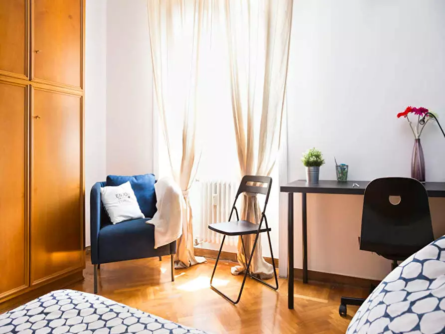 Immagine 6 di Camera in affitto  in Viale Argonne a Milano