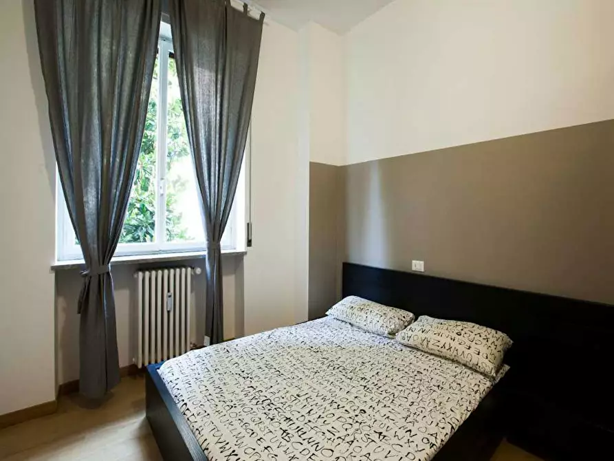 Immagine 1 di Camera in affitto  in Via Carlo Ravizza a Milano