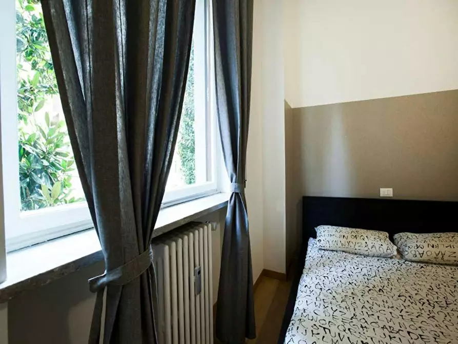 Immagine 4 di Camera in affitto  in Via Carlo Ravizza a Milano