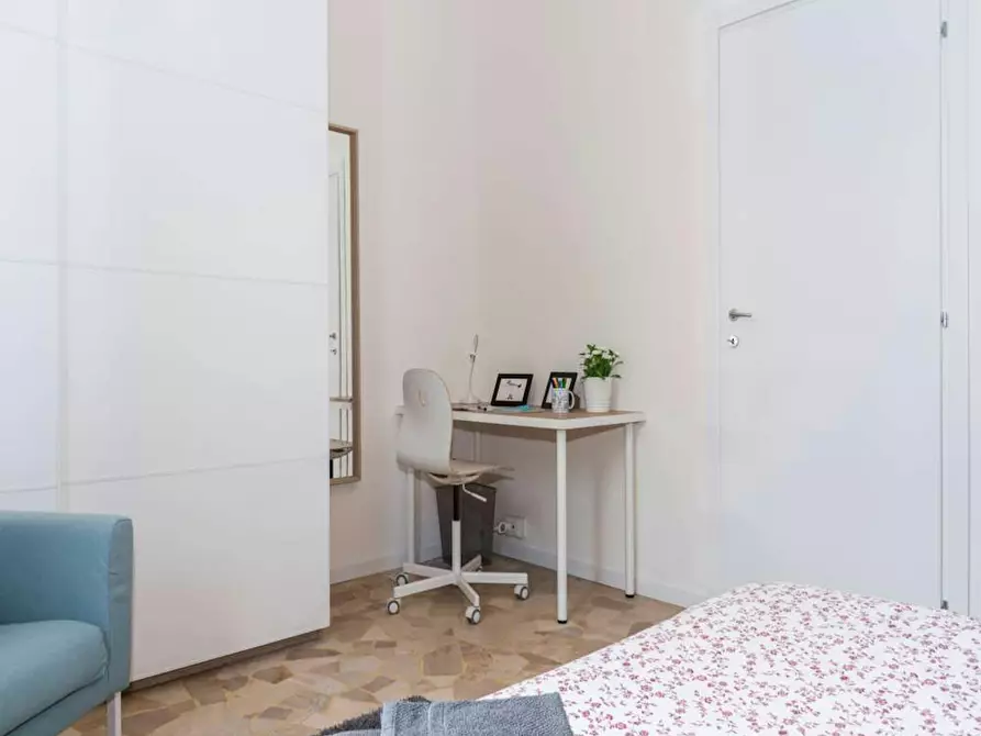 Immagine 6 di Camera in affitto  in Via Salvatore Barzilai a Milano