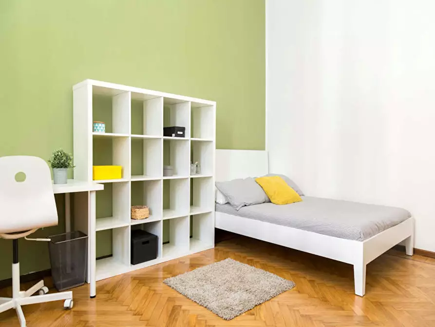 Immagine 1 di Camera in affitto  in Via Andrea Costa a Milano