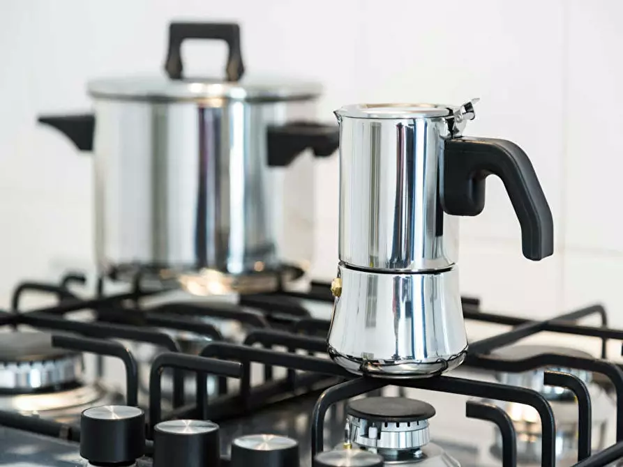 Immagine 10 di Camera in affitto  in Via Andrea Costa a Milano