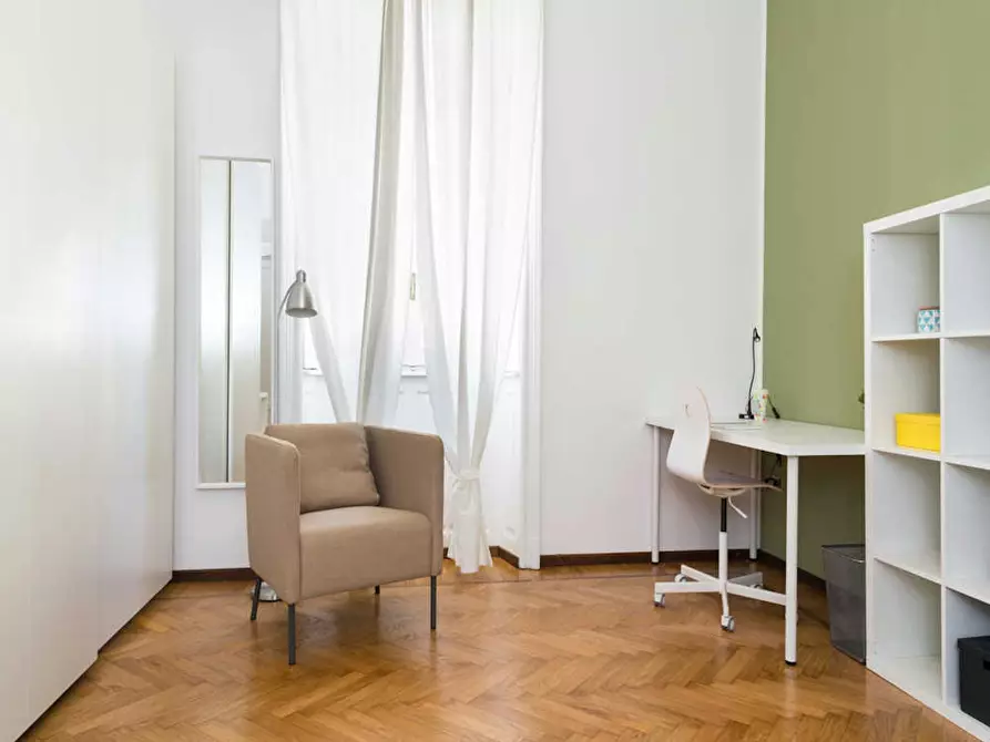 Immagine 5 di Camera in affitto  in Via Andrea Costa a Milano
