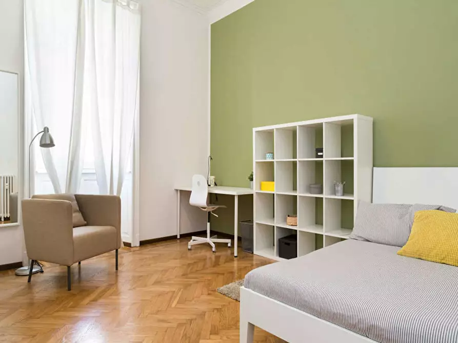Immagine 2 di Camera in affitto  in Via Andrea Costa a Milano