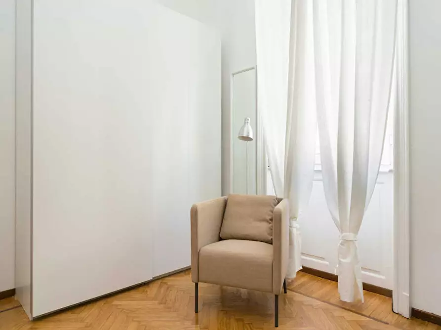 Immagine 6 di Camera in affitto  in Via Andrea Costa a Milano