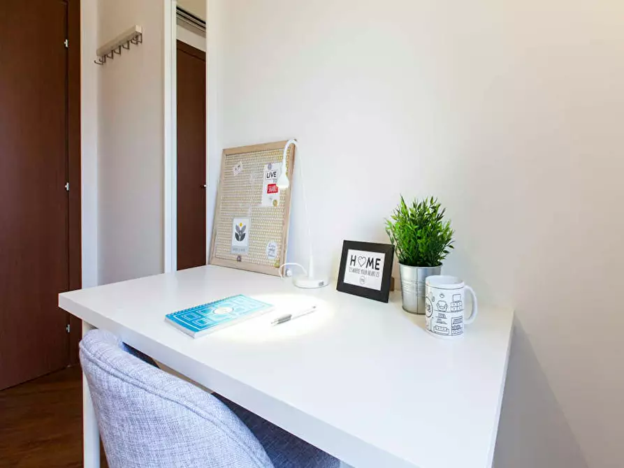 Immagine 8 di Camera in affitto  in Via Privata San Martiniano a Milano