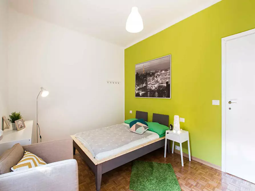Immagine 4 di Camera in affitto  in Via Leone Tolstoi a Milano