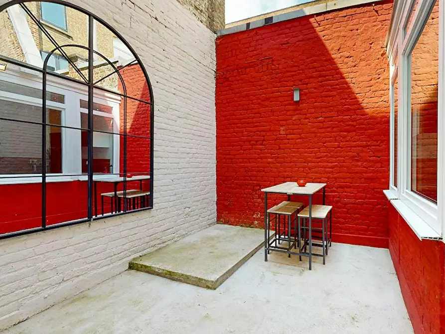 Immagine 10 di Camera in affitto  in Rue d'Artois a Lille