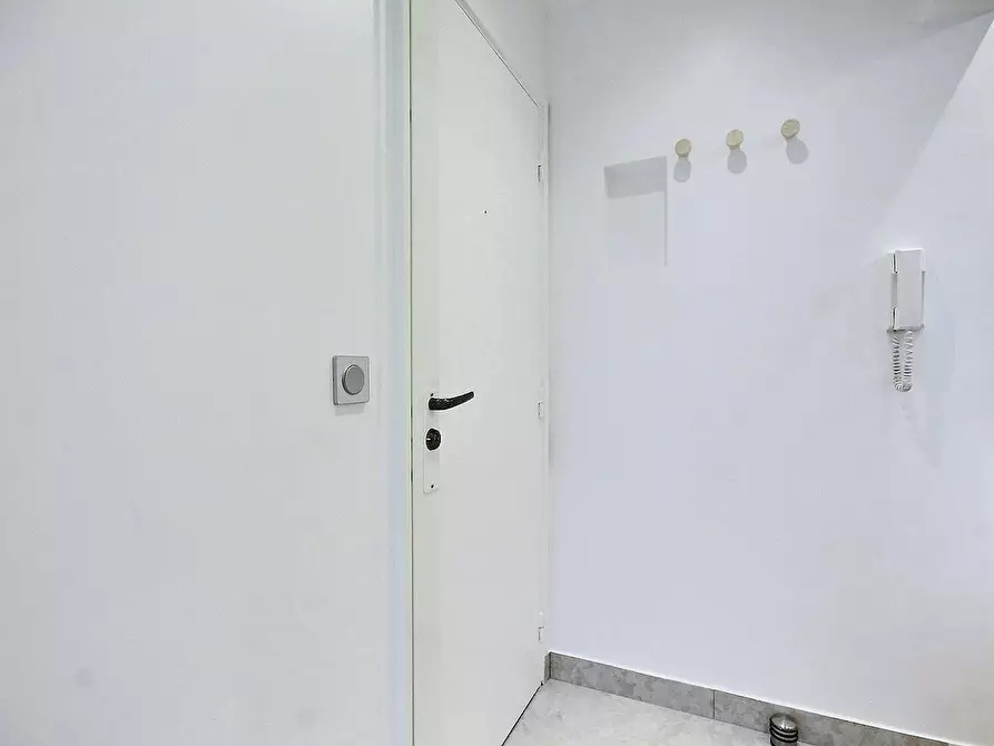 Immagine 3 di Appartamento in affitto  in Rue de la Folie-Méricourt a Paris