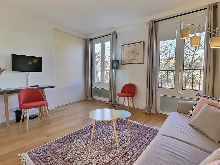 Immagine 6 di Appartamento in affitto  in Avenue Trudaine a Paris