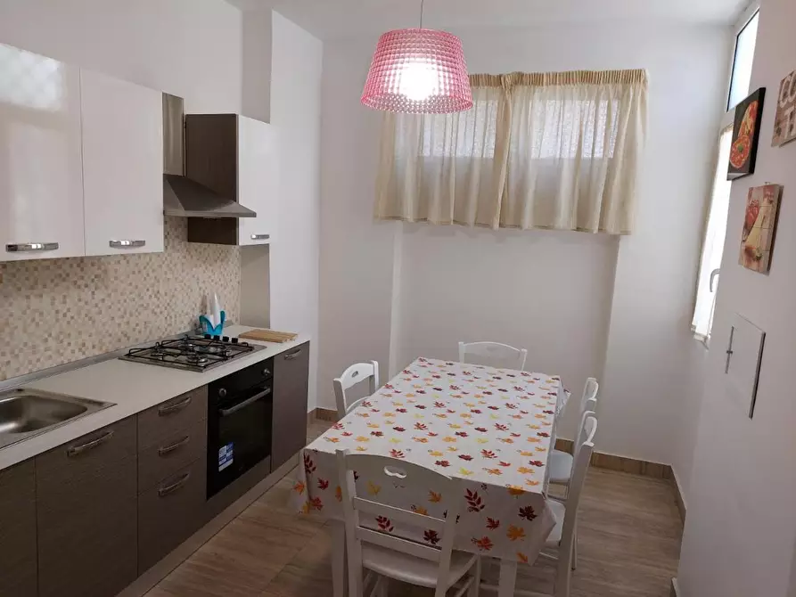 Immagine 6 di Camera in affitto  in Via Vecchia Canzanella a Napoli