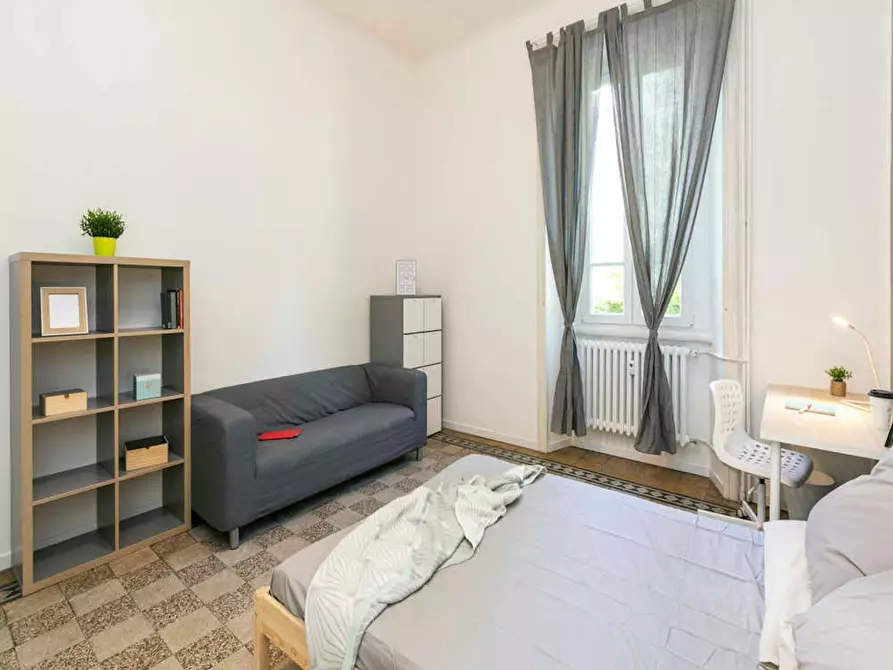 Immagine 4 di Camera in affitto  in Via Lipari a Milano