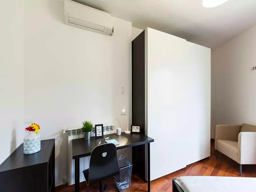 Immagine 5 di Camera in affitto  in Via Privata San Martiniano a Milano