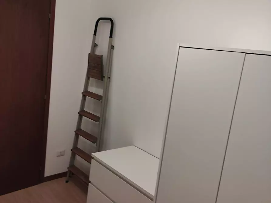 Immagine 1 di Camera in affitto  in Via Monte Cengio a Milano