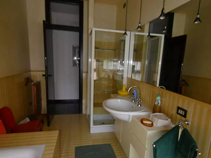 Immagine 8 di Camera in affitto  in Via Merano a Padova