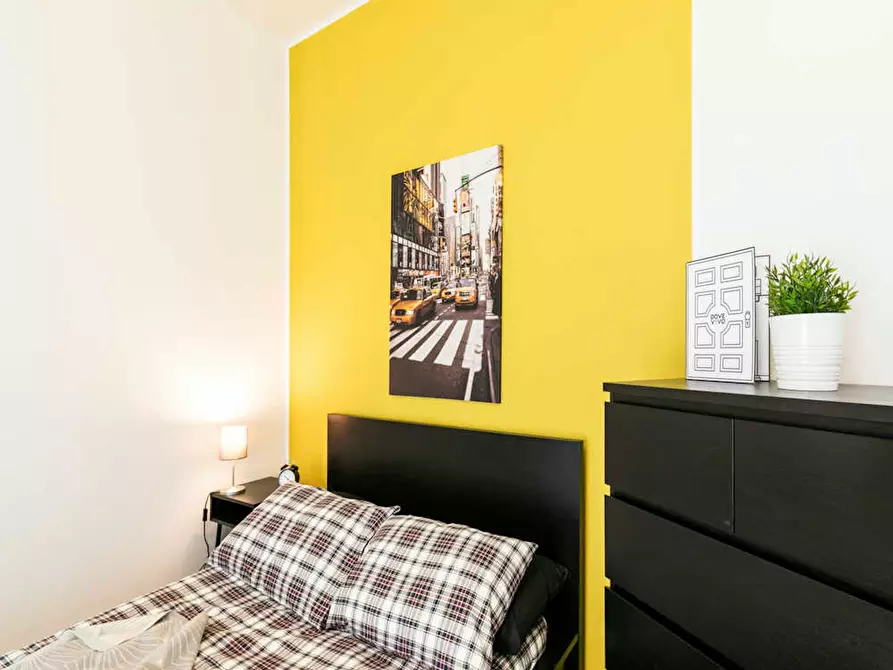 Immagine 10 di Camera in affitto  in Via Delle Betulle a Milano