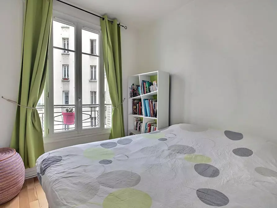Immagine 1 di Appartamento in affitto  in Rue Gustave Rouanet a Paris 18