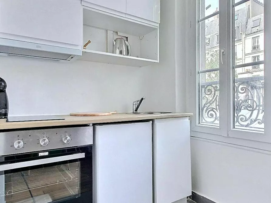 Immagine 6 di Appartamento in affitto  in Villa Compoint a Paris 17