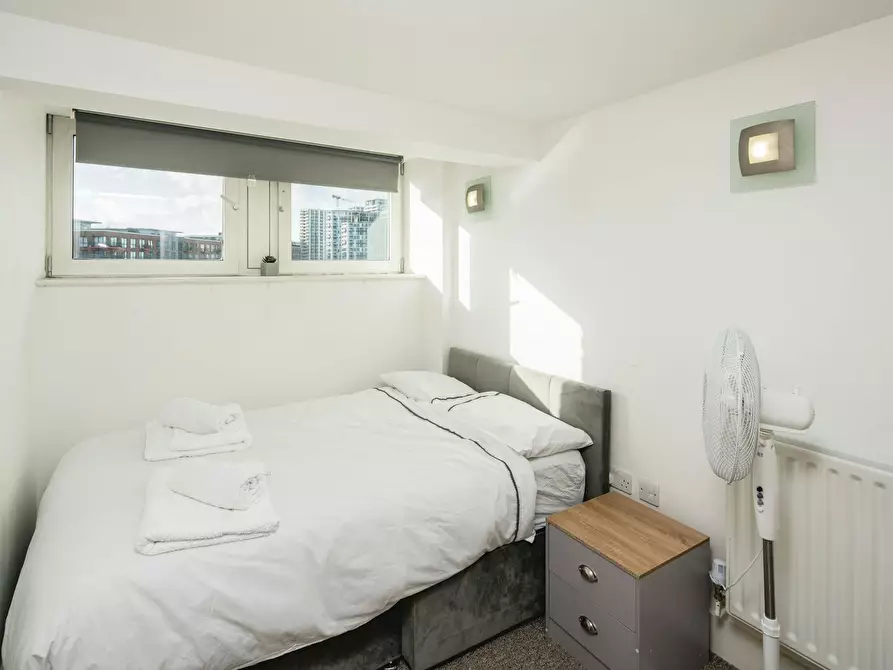 Immagine 4 di Appartamento in affitto  in Cadogan Road a Eltham