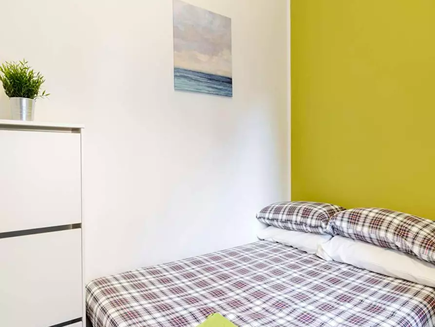 Immagine 2 di Camera in affitto  in Via Salvatore Barzilai a Milano