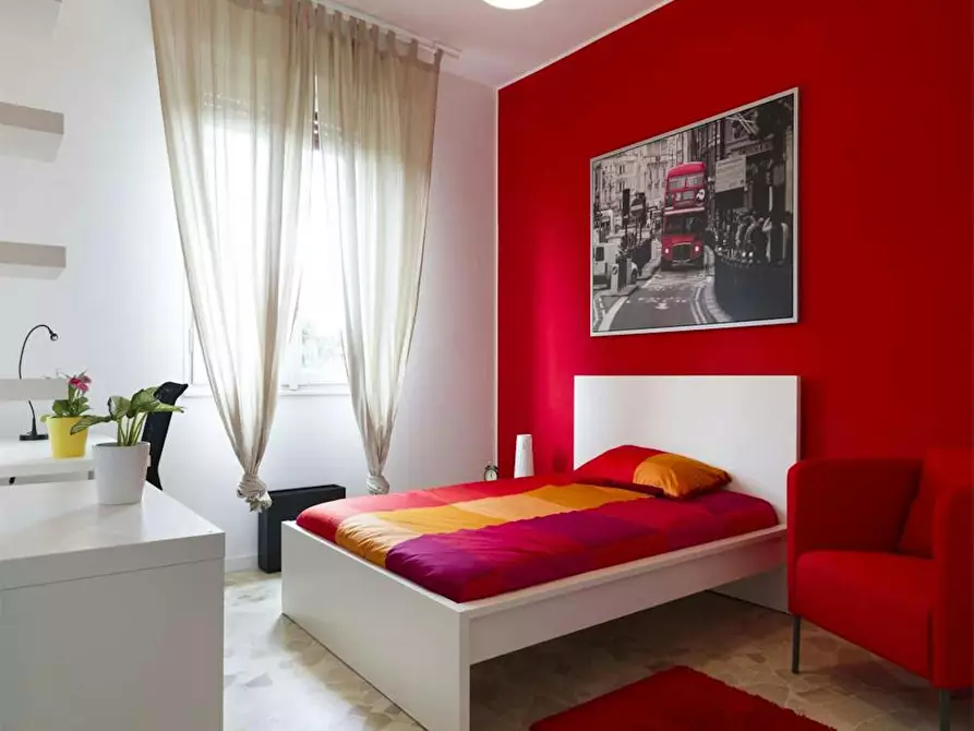 Immagine 2 di Camera in affitto  in Via Salvatore Barzilai a Milano