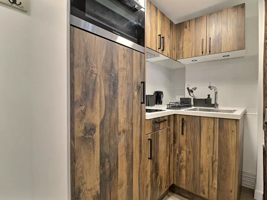 Immagine 5 di Appartamento in affitto  in Rue de Sèvres a Paris