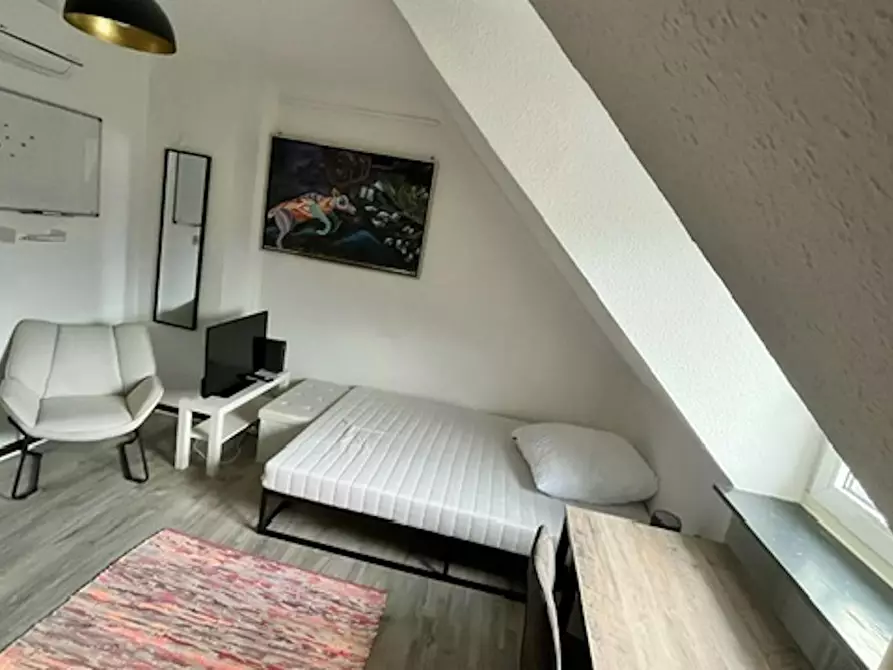 Immagine 1 di Camera in affitto  in Düsselthaler Straße a Düsseldorf