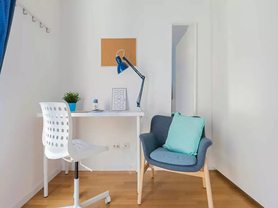 Immagine 7 di Camera in affitto  in Via dei Fontanili a Milano