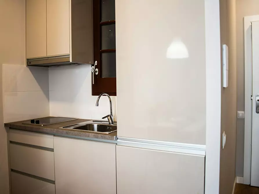 Immagine 5 di Appartamento in affitto  in Carrer de Sants a Barcelona