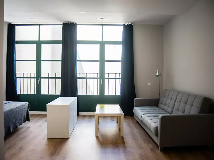 Immagine 3 di Appartamento in affitto  in Carrer de Sants a Barcelona