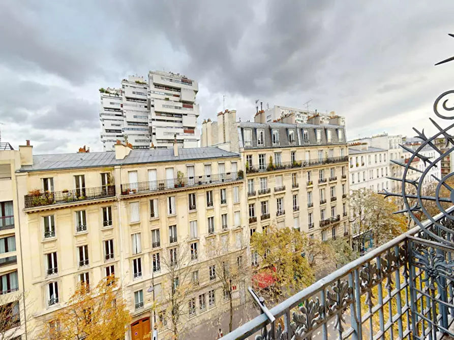 Immagine 5 di Camera in affitto  in Rue Chaligny a Paris