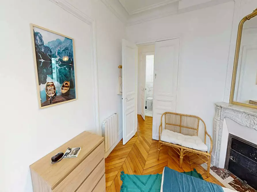 Immagine 4 di Camera in affitto  in Rue Chaligny a Paris