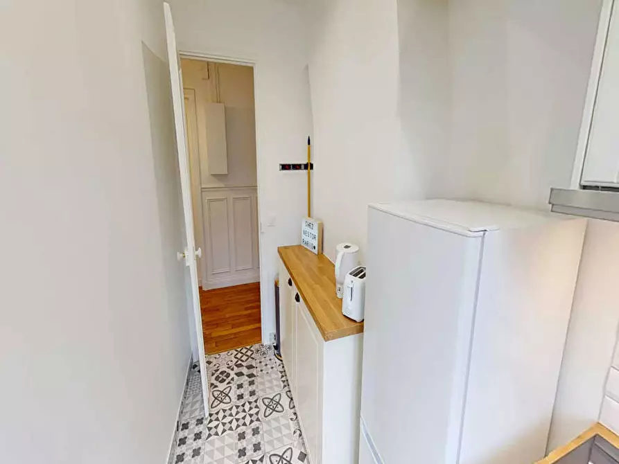 Immagine 8 di Camera in affitto  in Rue Chaligny a Paris