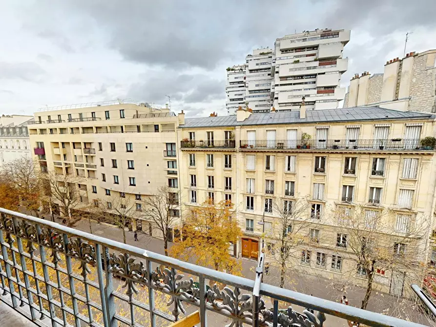 Immagine 1 di Camera in affitto  in Rue Chaligny a Paris