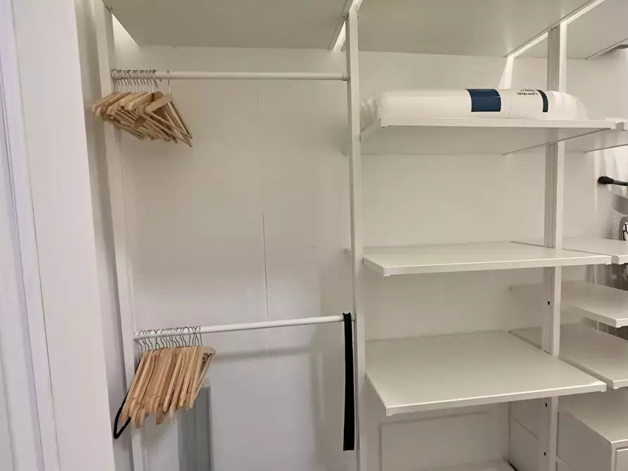 Immagine 4 di Appartamento in affitto  in Stargarder Straße a Berlin