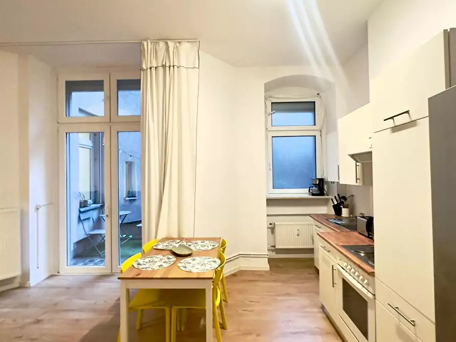 Immagine 1 di Appartamento in affitto  in Stargarder Straße a Berlin