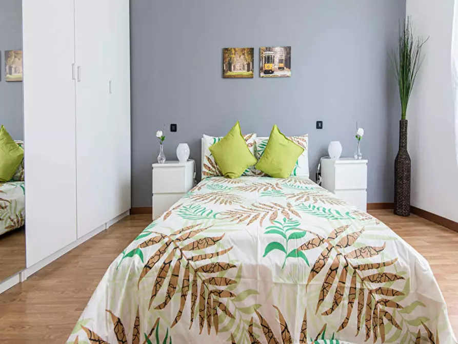 Immagine 2 di Camera in affitto  in Via Pordenone a Milano