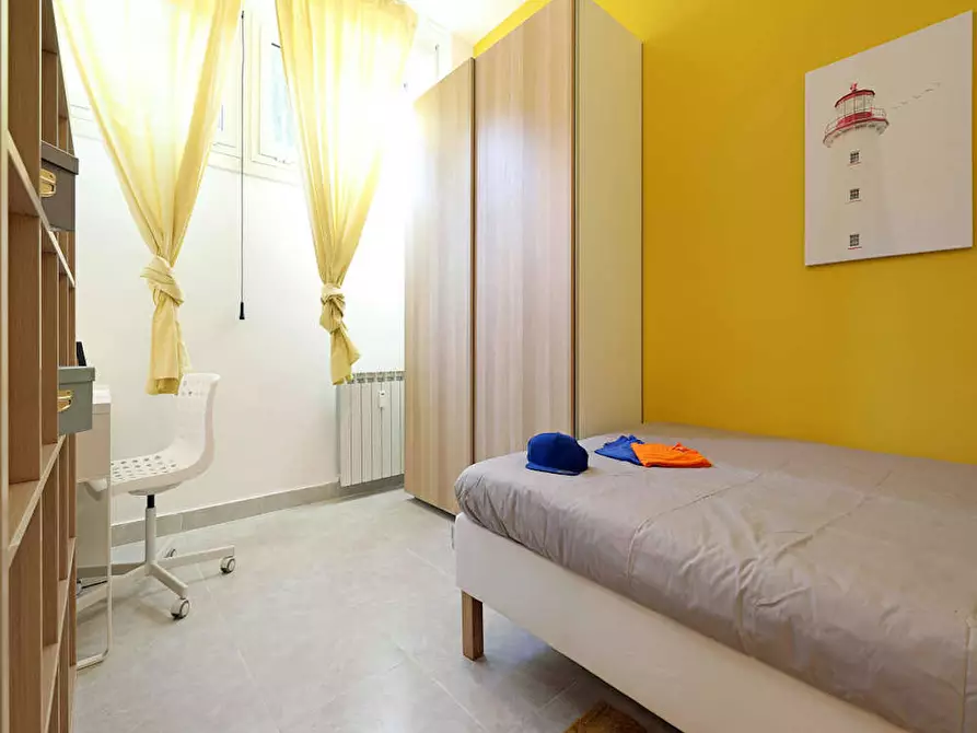 Immagine 3 di Camera in affitto  in Via Cavriglia a Roma